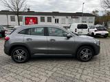 Mercedes-Benz GLA 180 DCT - - Mercedes-Benz GLA 180: Von Privat