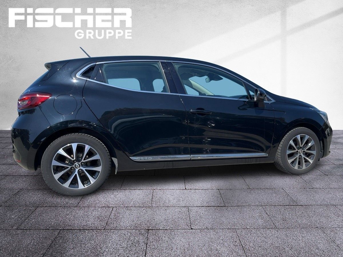 Fahrzeugabbildung Renault Clio INTENS TCe 100 Navi
