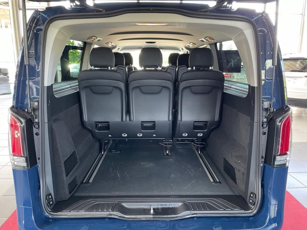 Fahrzeugabbildung Mercedes-Benz Vito 119 CDI AHK AUT Navi STH SHZ Allrad 8 Sitze
