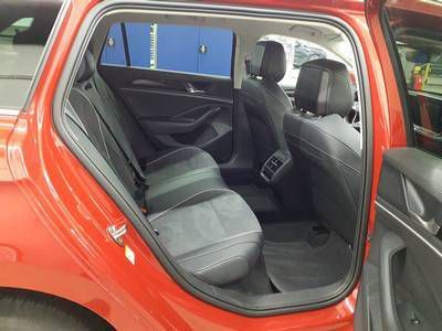 Volkswagen Passat Variant - Bild 6