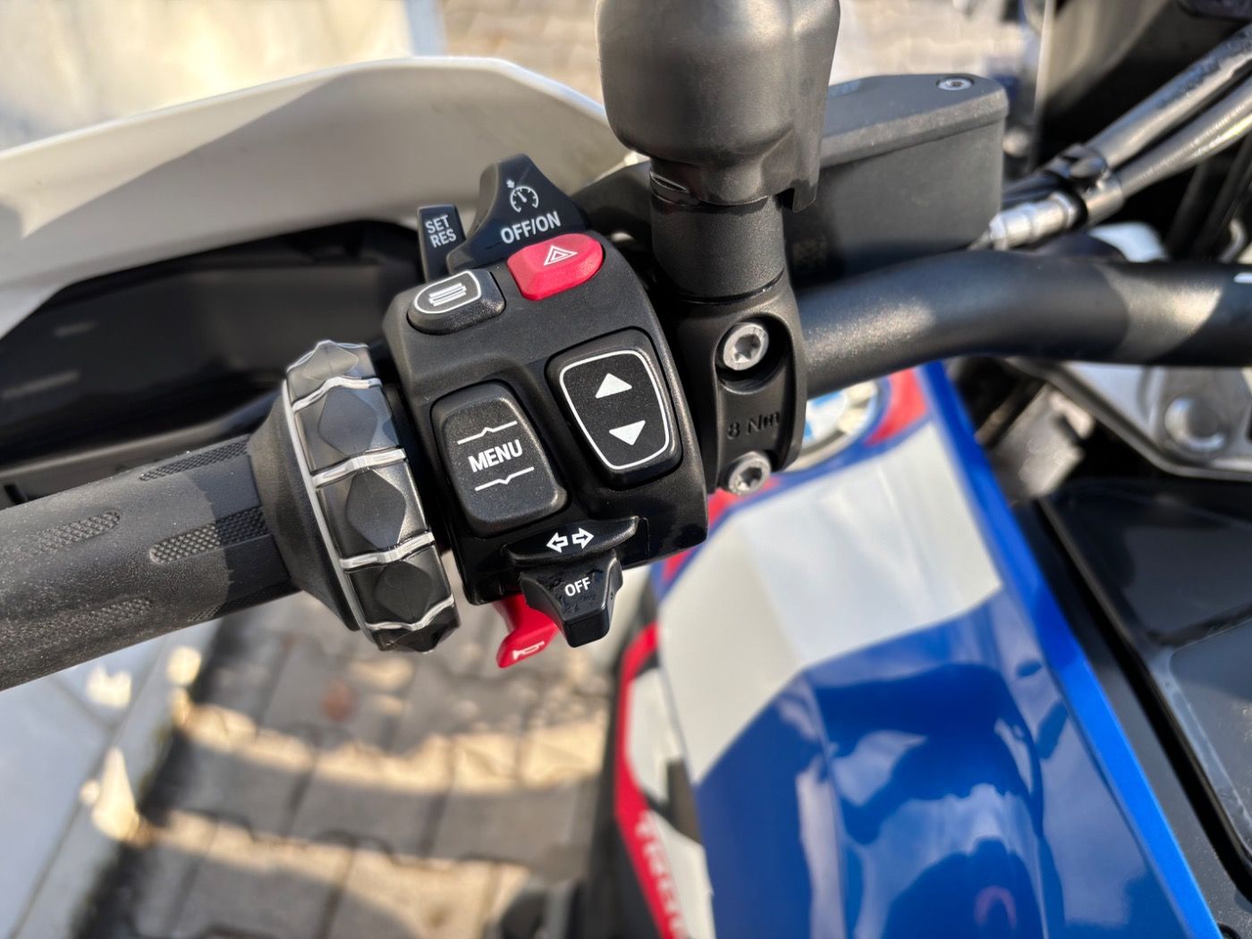 Fahrzeugabbildung BMW R 1300 GS Trophy 4 Pakete