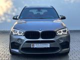 BMW X5/HUD/360-Kam/Pano/Bang&Olufsen/Sitzbelüftung - graue BMW X5 M