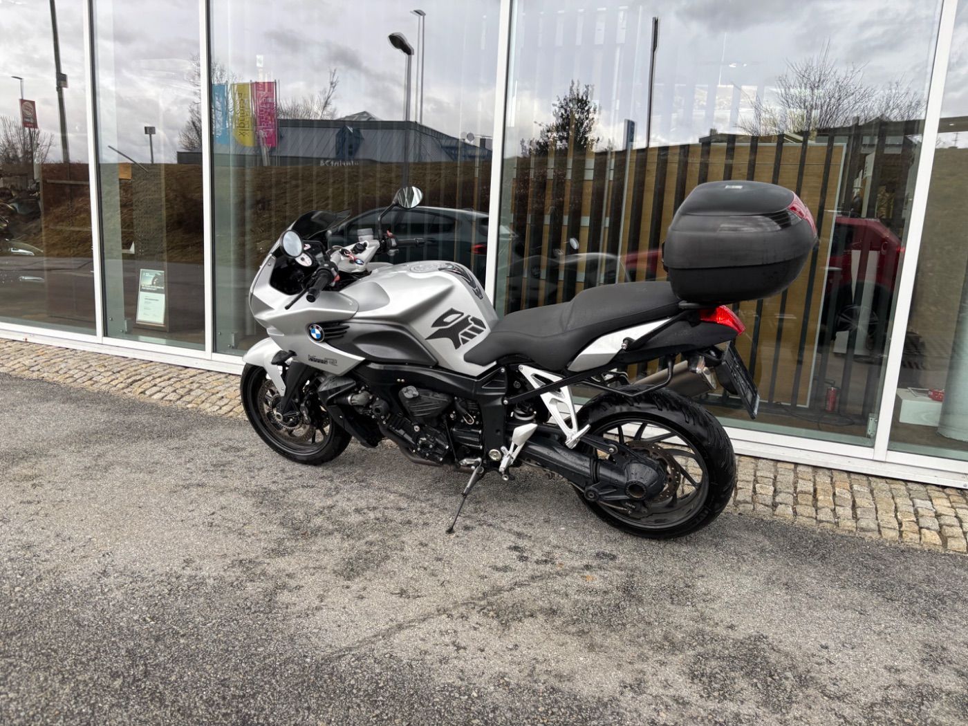 Fahrzeugabbildung BMW K 1200 R Sport