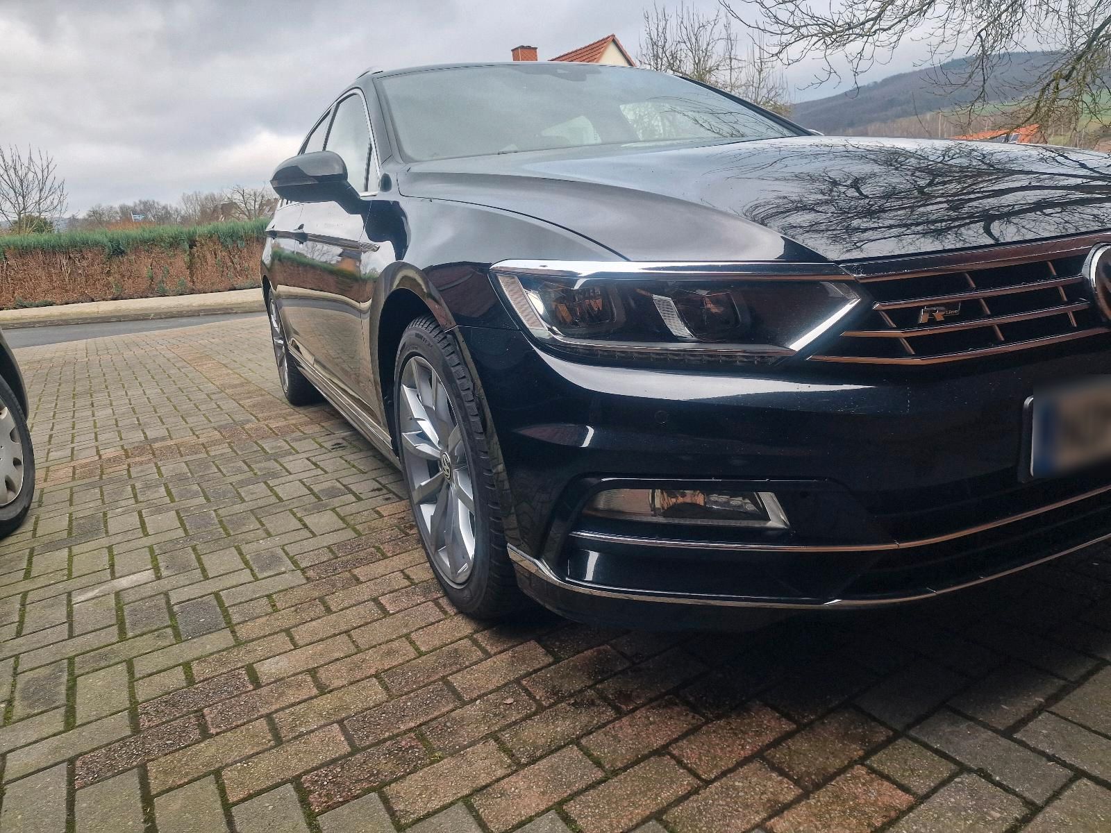 VW VW Passat 2.0 TDI R-Line