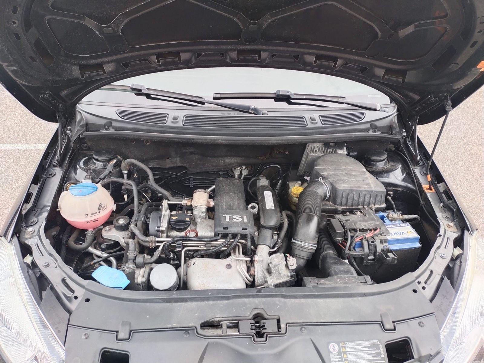 Skoda Fabia 2011 — photo 12