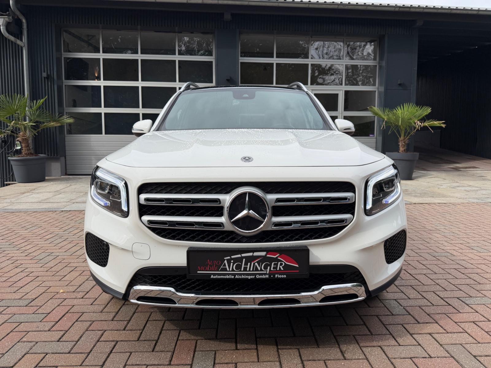 Mercedes-Benz GLB 250 4Matic AMG Line Panorama LED Kamera