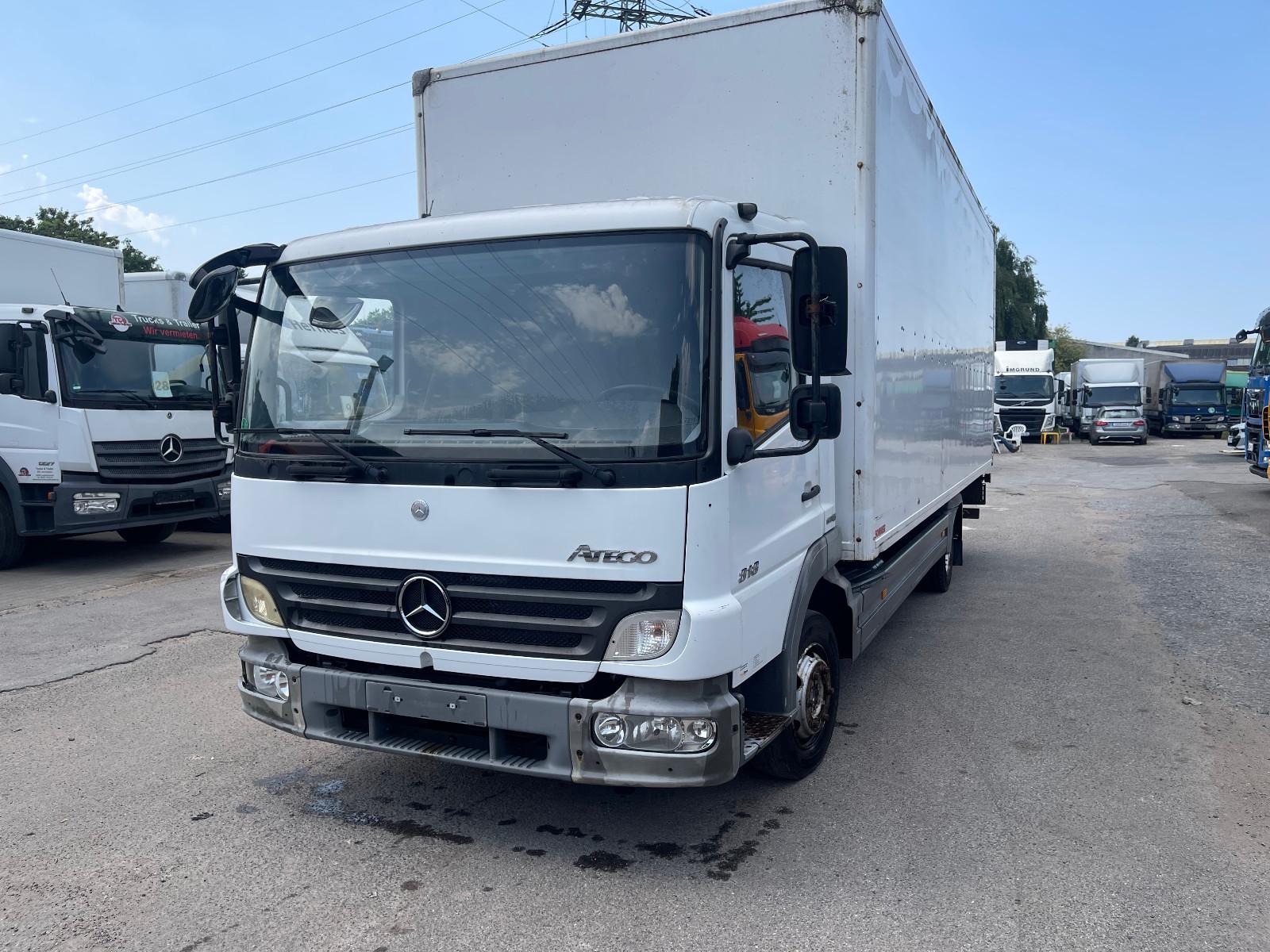 Mercedes-Benz Atego 818 Koffer