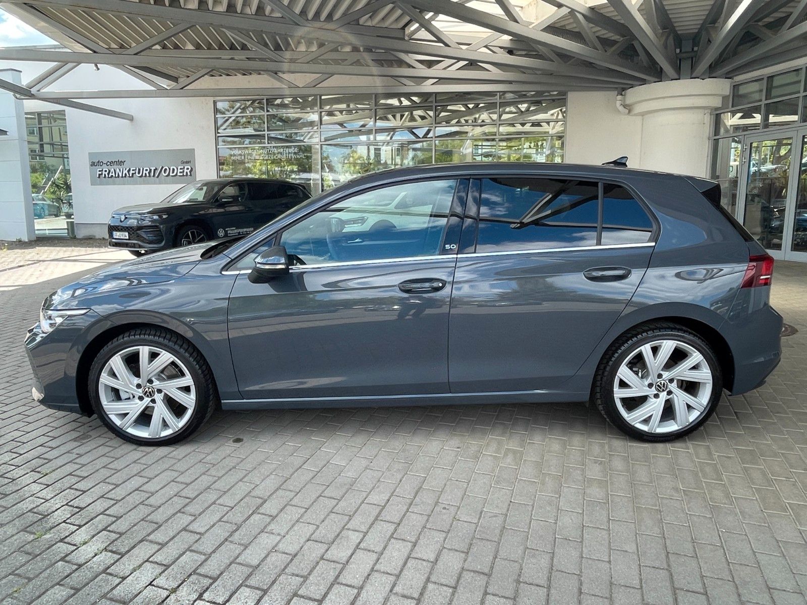 Volkswagen Golf 1.5 eTSI OPF 110kW DSG Edition 50 foto 5
