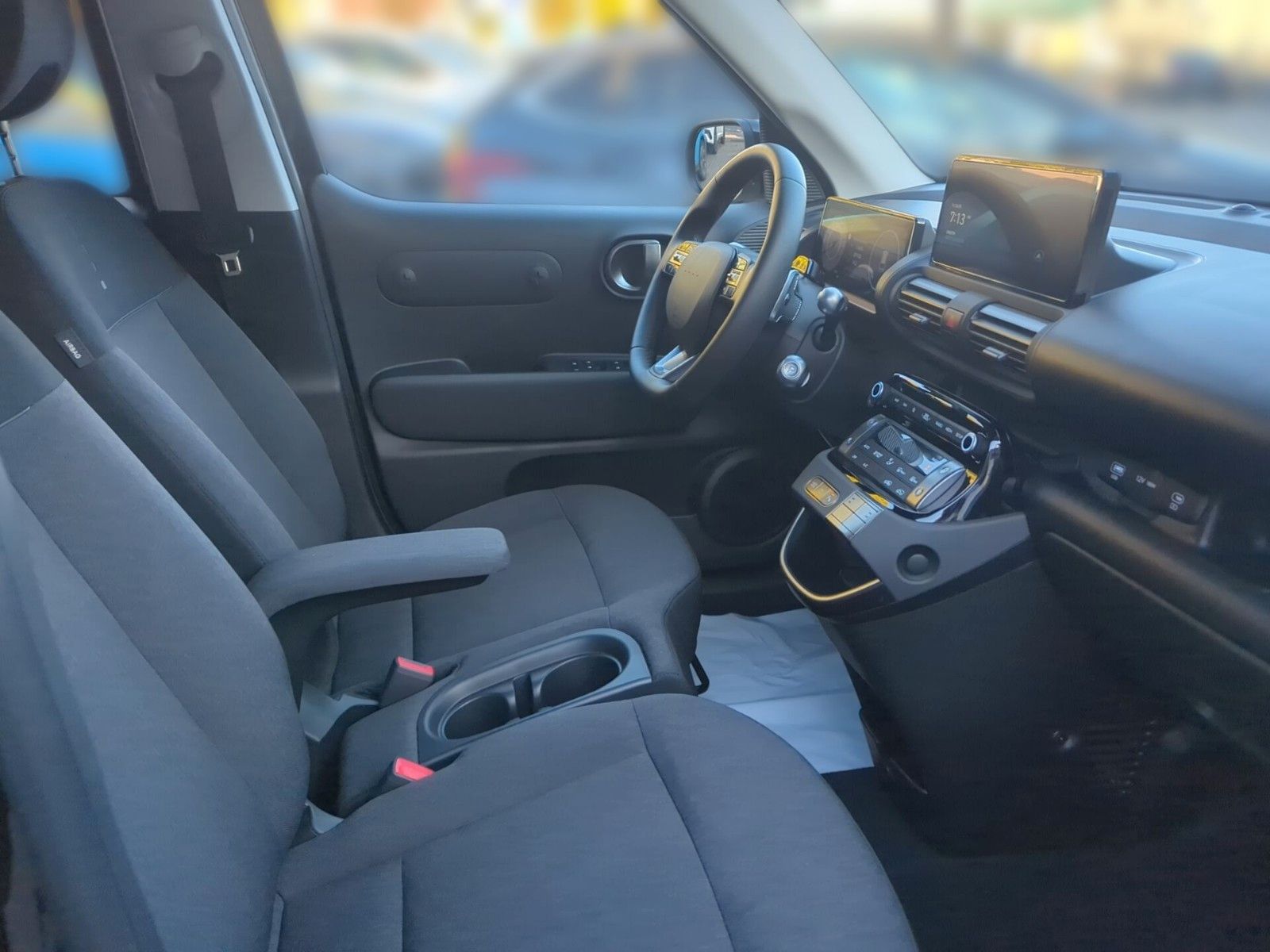 Hyundai INSTER – Bild 14