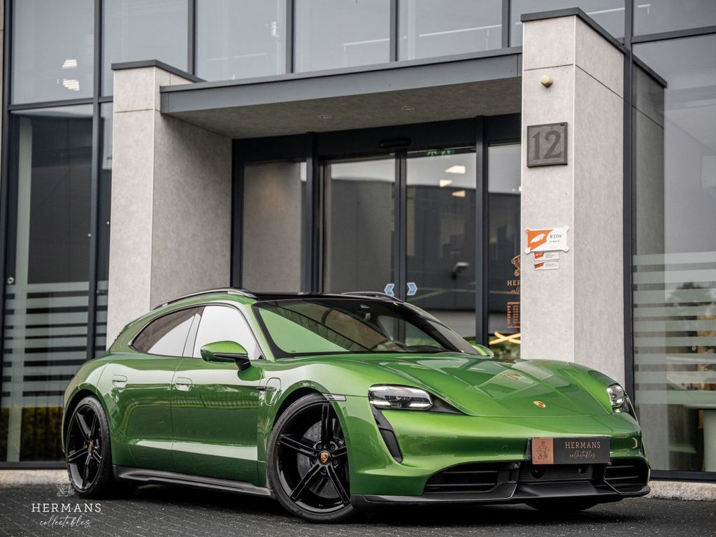 Image of Porsche Taycan