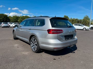 Volkswagen Passat Variant - 9