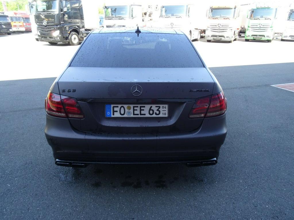 Mercedes-Benz E 63 AMG