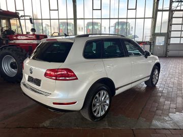 Volkswagen Touareg - 5