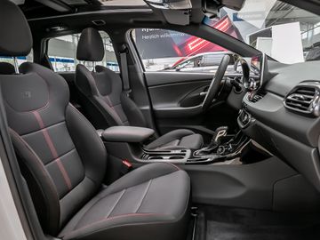 Hyundai i30 cw 1.0 Pure Fernlicht-Assistent Tempomat