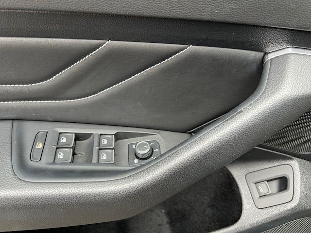 Passat Variant Elegance 2.0 TSI DSG NAV;360GRAD;