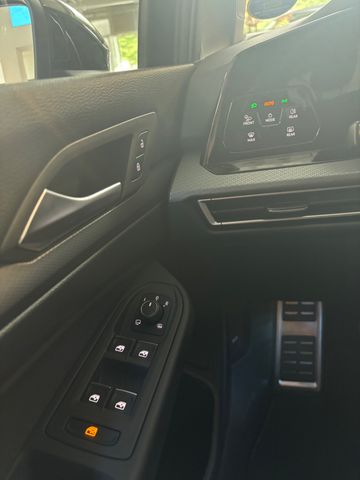 Golf VIII 2.0 TDI *IQ-Drive*AHK*Kamera*LED*
