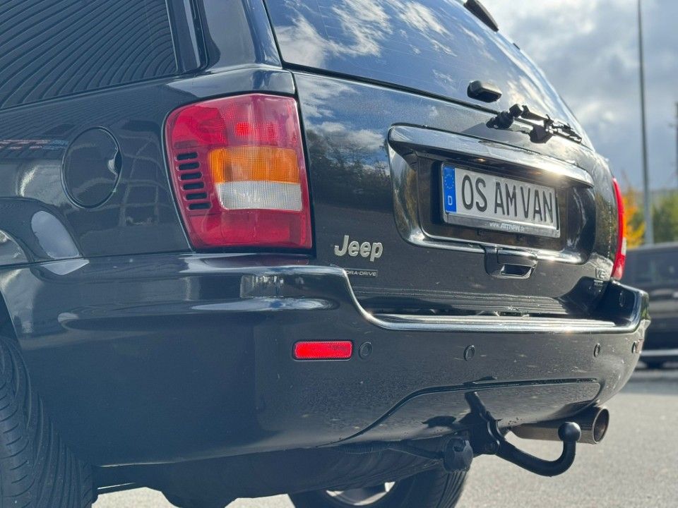 Fahrzeugabbildung Jeep Grand Cherokee 4.7 Overland Black Pearl Series