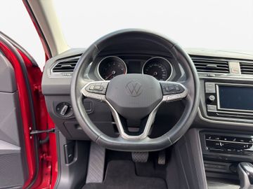 Volkswagen Tiguan - 8