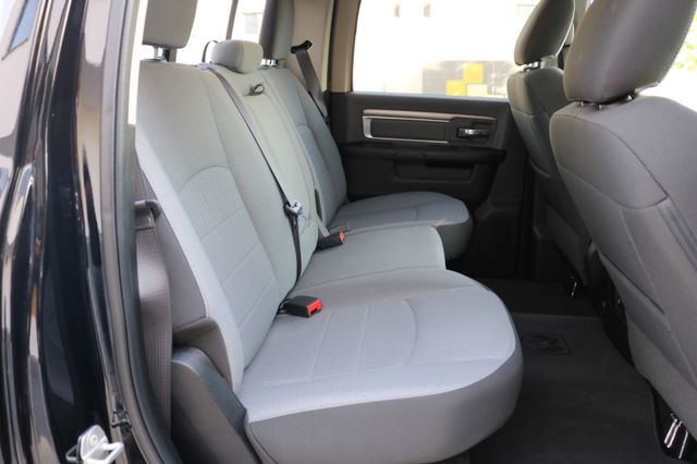 RAM 1500 5.7 V8 Crew Cab Black/PANO/KAMERA/NAVI – Vorschau 26