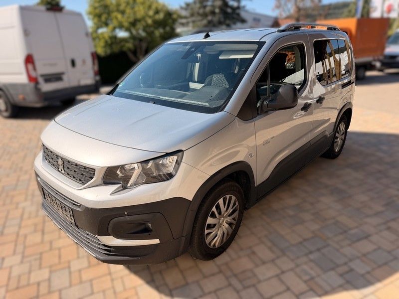 Image of Peugeot Rifter
