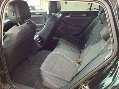 Volkswagen Passat Variant - Bild 6