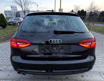 Audi A4 - 5