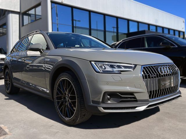 Audi AUDI A4 allroad 45 TFSI 245 CV Mhev S tronic Bus