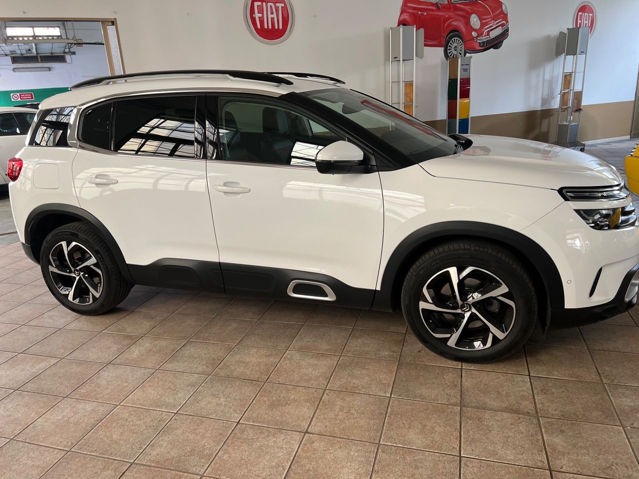 Citroën Citroen C5 Aircross BlueHDi 130 S&S Shine imagem 3