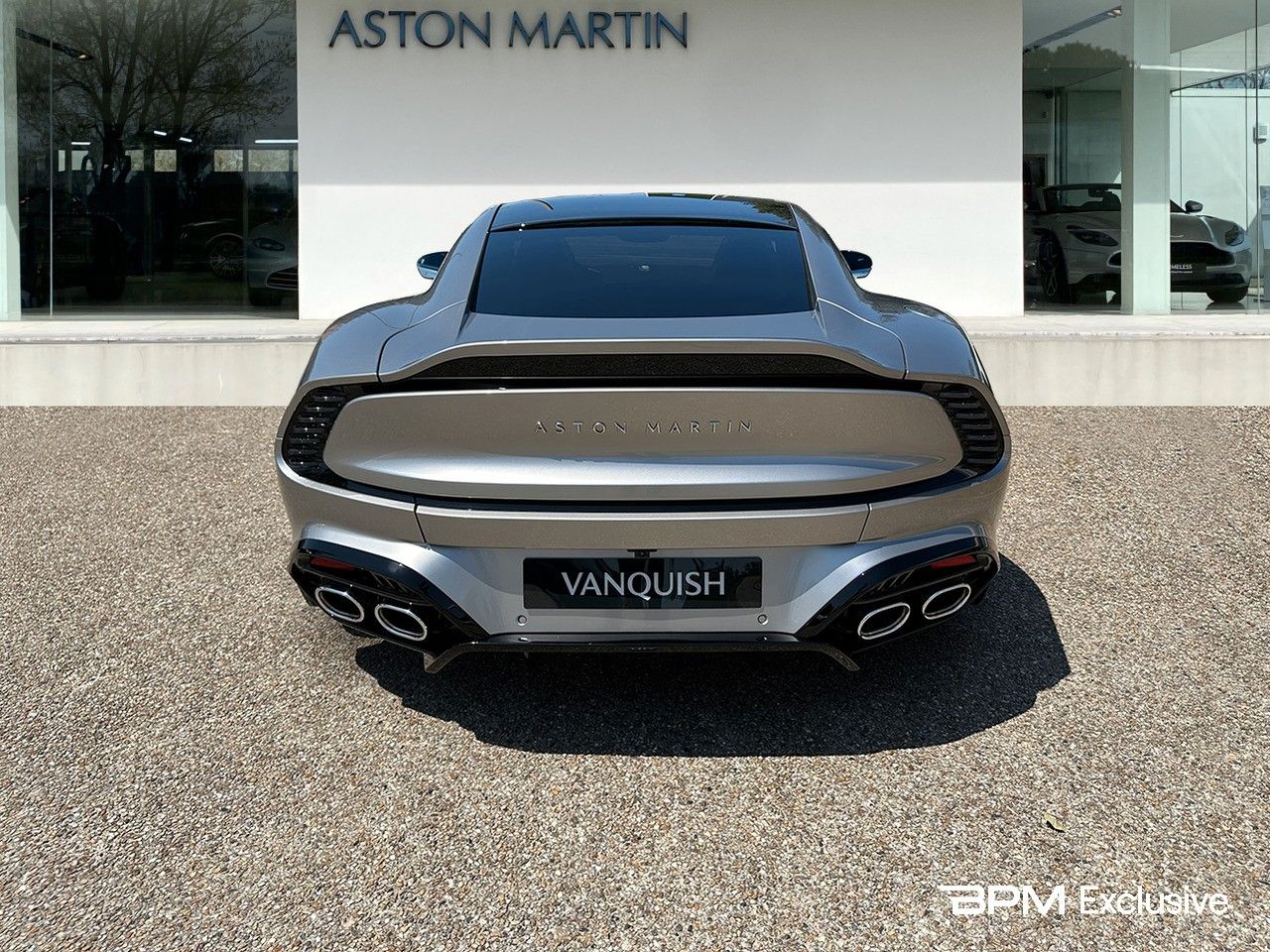 Aston Martin Vanquish imagem 3