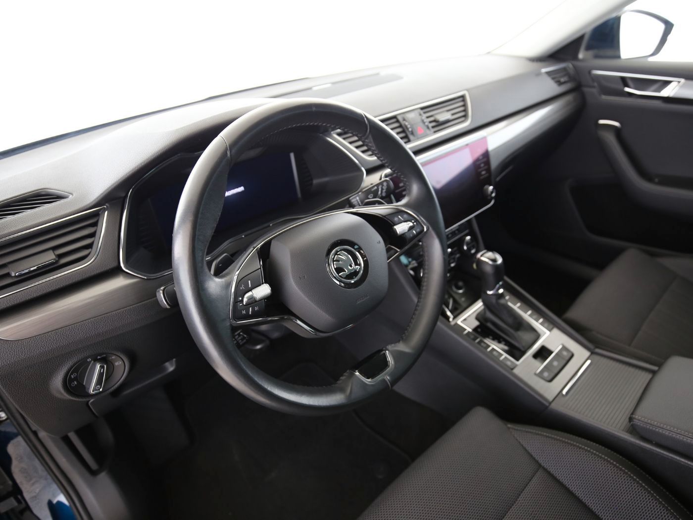 Skoda Superb - Bild 9