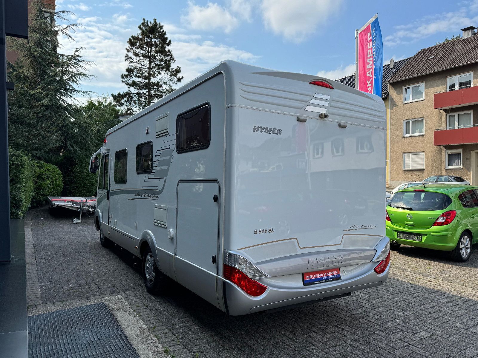 Fahrzeugabbildung HYMER / ERIBA / HYMERCAR B-Klasse SL 614 Star Edition 1. Hand