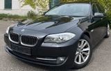 BMW 520d Touring XENON PANO NAVI AHK 2.HD HEAD UP - BMW 520 aus 2012 mit Diesel-Antrieb: Kombi
