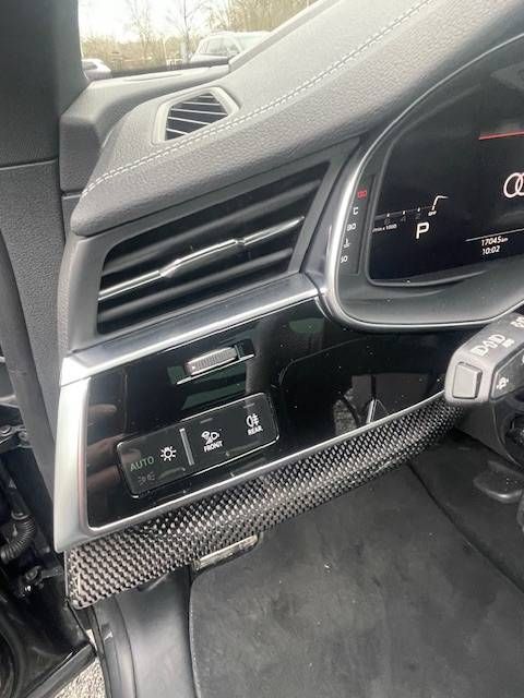Fahrzeugabbildung Audi SQ8 AT//AHK, Standheizg.,Matrixlicht,Pano,RFK, P
