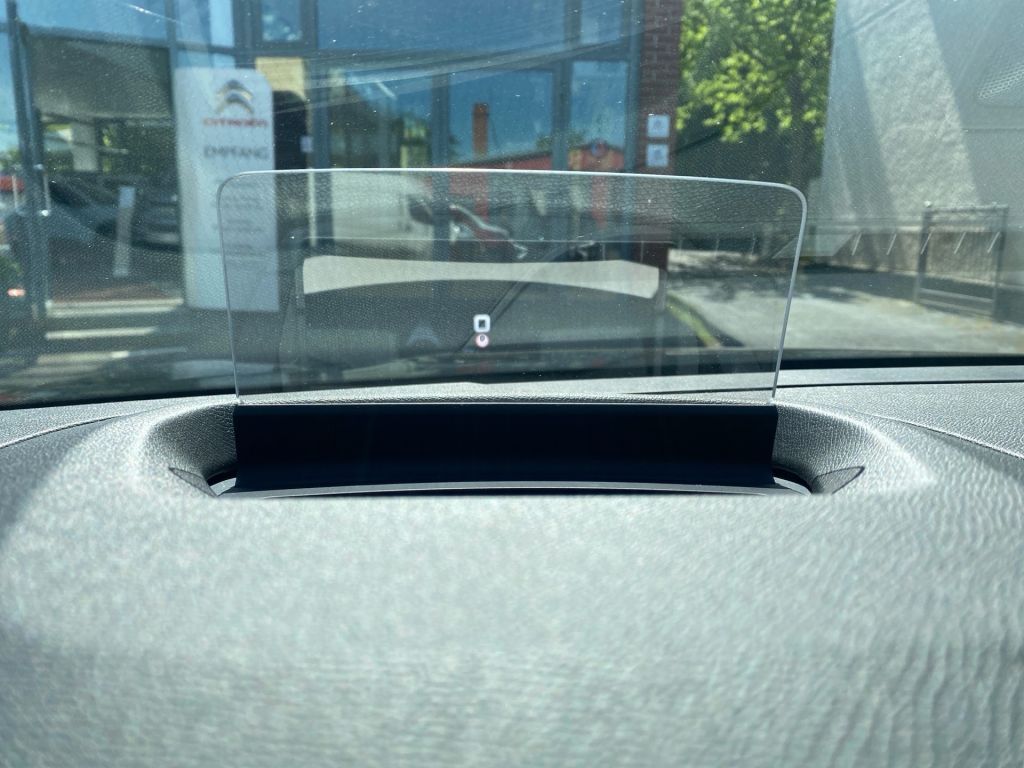 Fahrzeugabbildung Citroën C4 BlueHDi 130 Stop&Start EAT8 SHINE