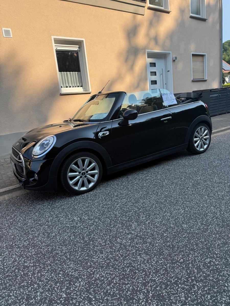 MINI Cooper S Cabrio Cooper S- Top gepflegt, Leder 