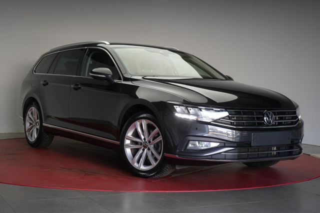 Volkswagen Passat 1.5 TSI DSG Elegance Navi/ACC/Kamera/Virt