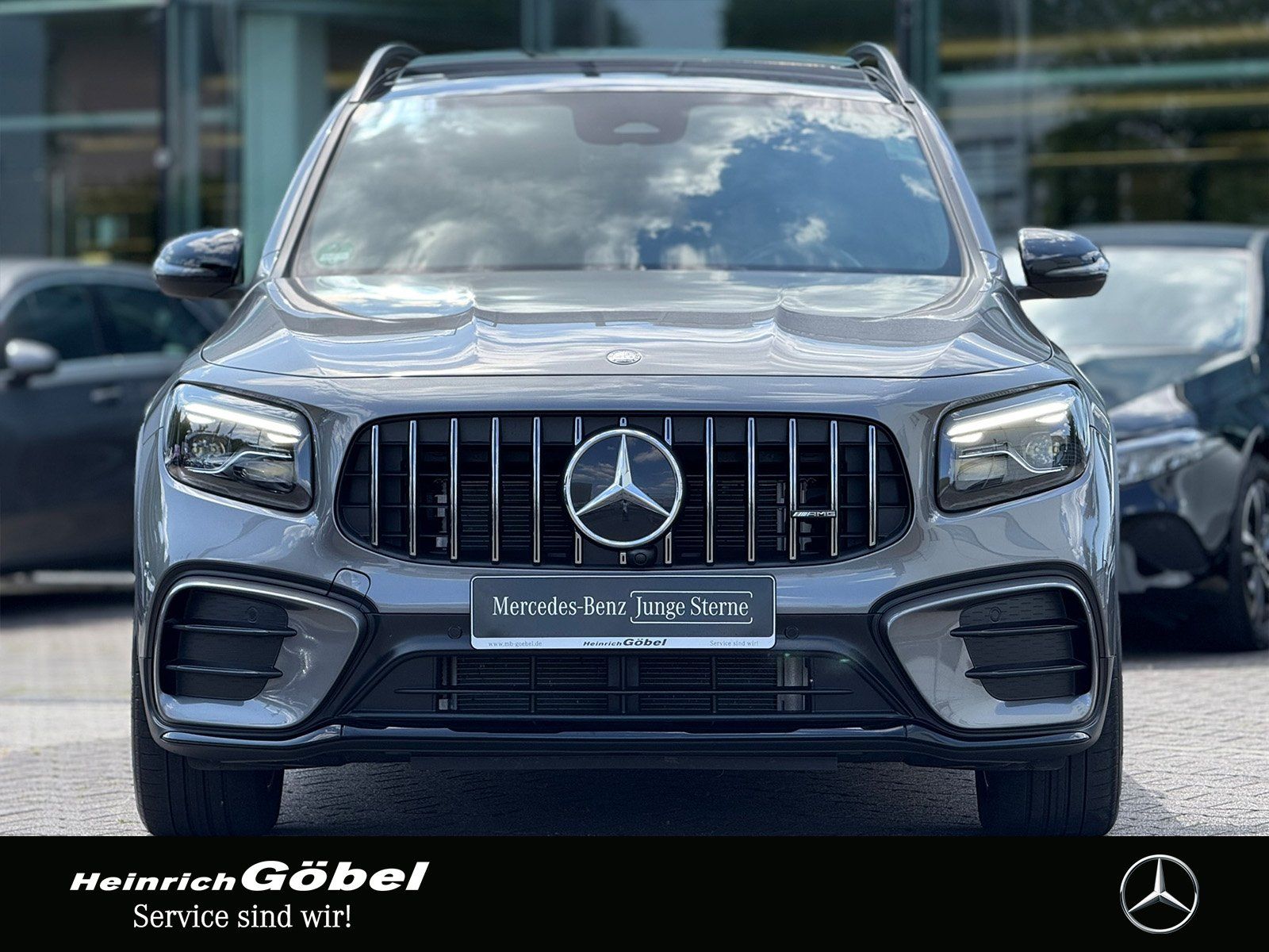Fahrzeugabbildung Mercedes-Benz AMG GLB 35 4M PRE PANO AHK MEM-SIT MB-LED WP VZA