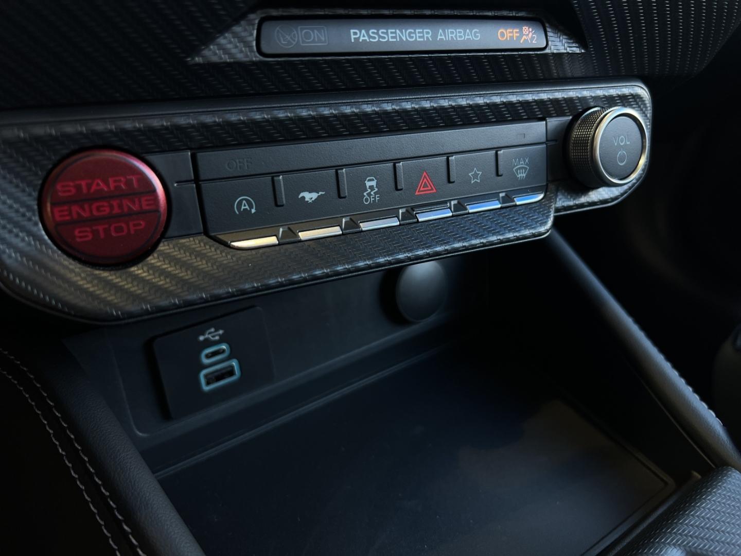Ford Mustang 5.0 Ti-VCT V8 GT Autom./Soundsystem/LED