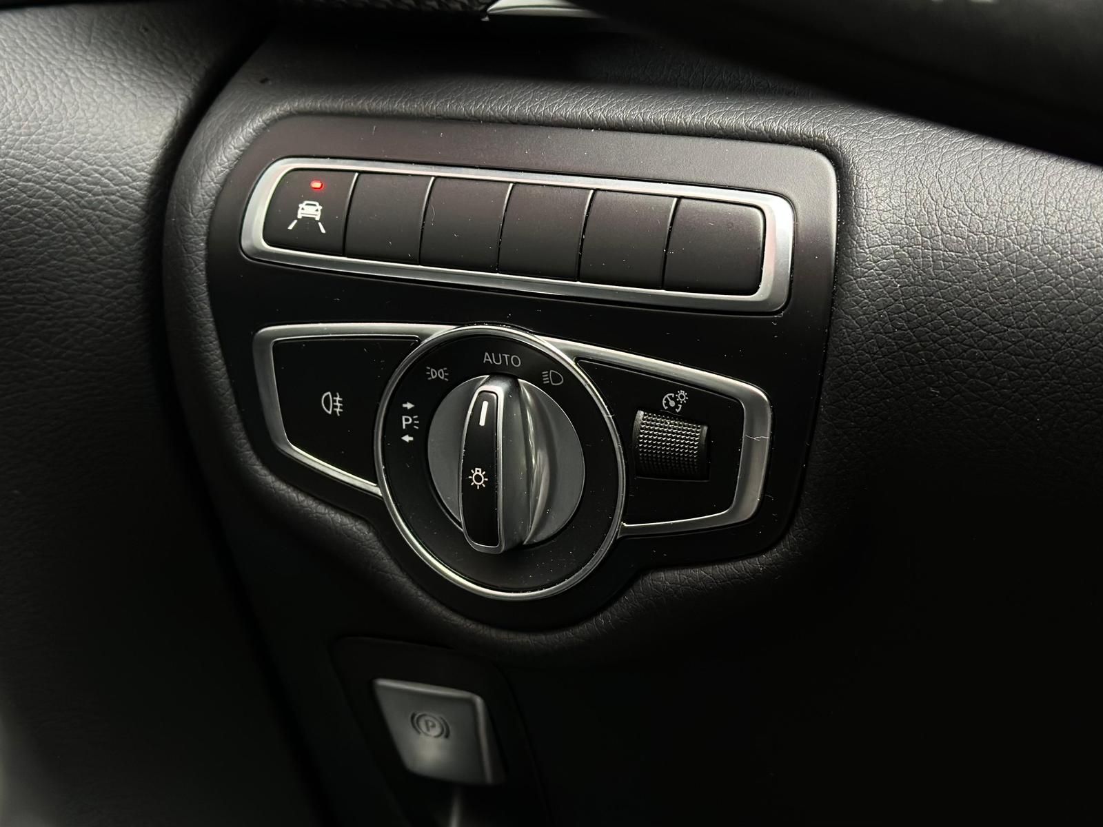 MERCEDES-BENZ V 250d EDITION 2020 AMG LANG* LED#AHK#PANO#SHZ - Image 20