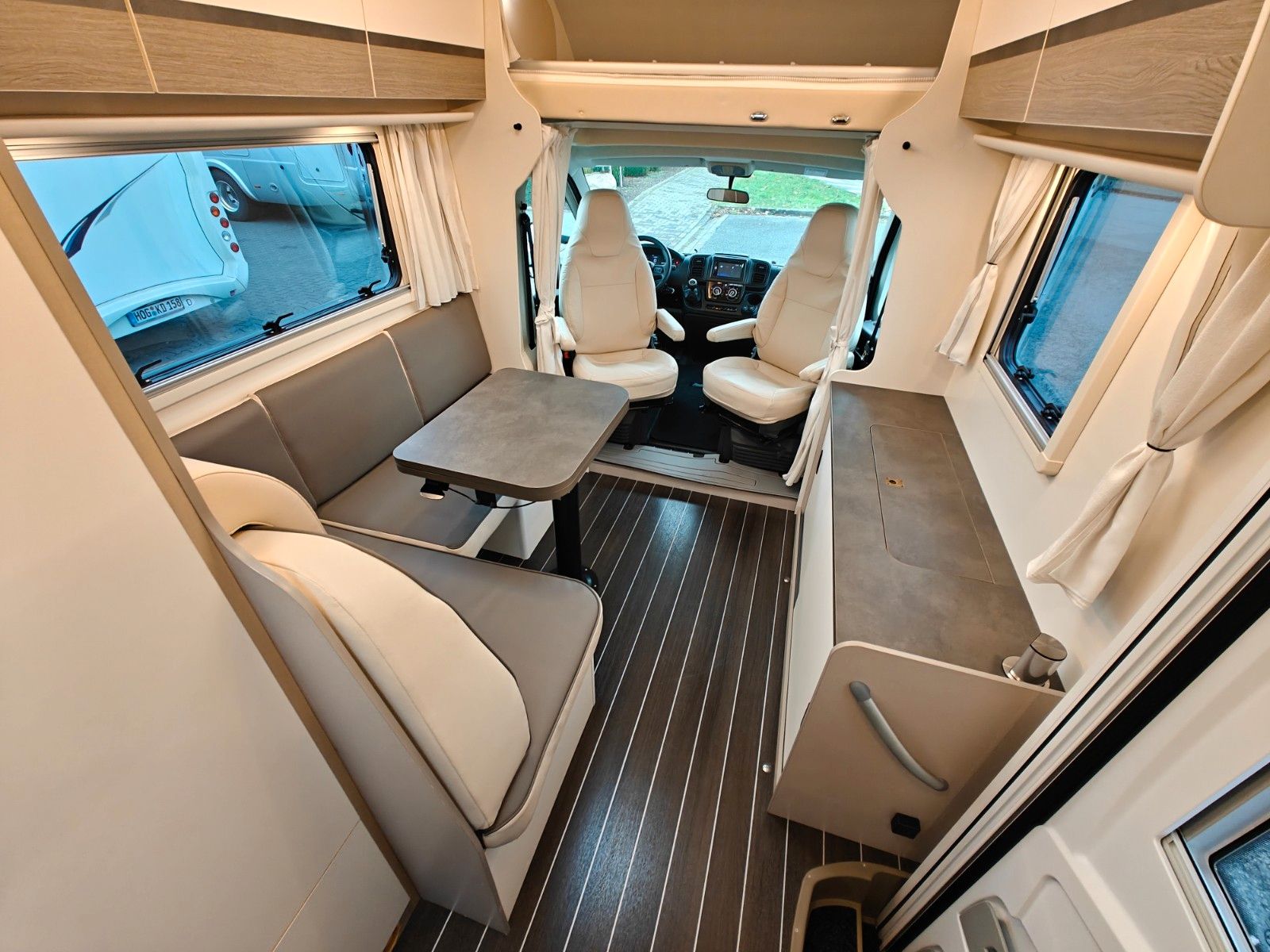 Fahrzeugabbildung XGO Dynamic 39 Lounge - SAT, TV, Markise 4m, Kamera