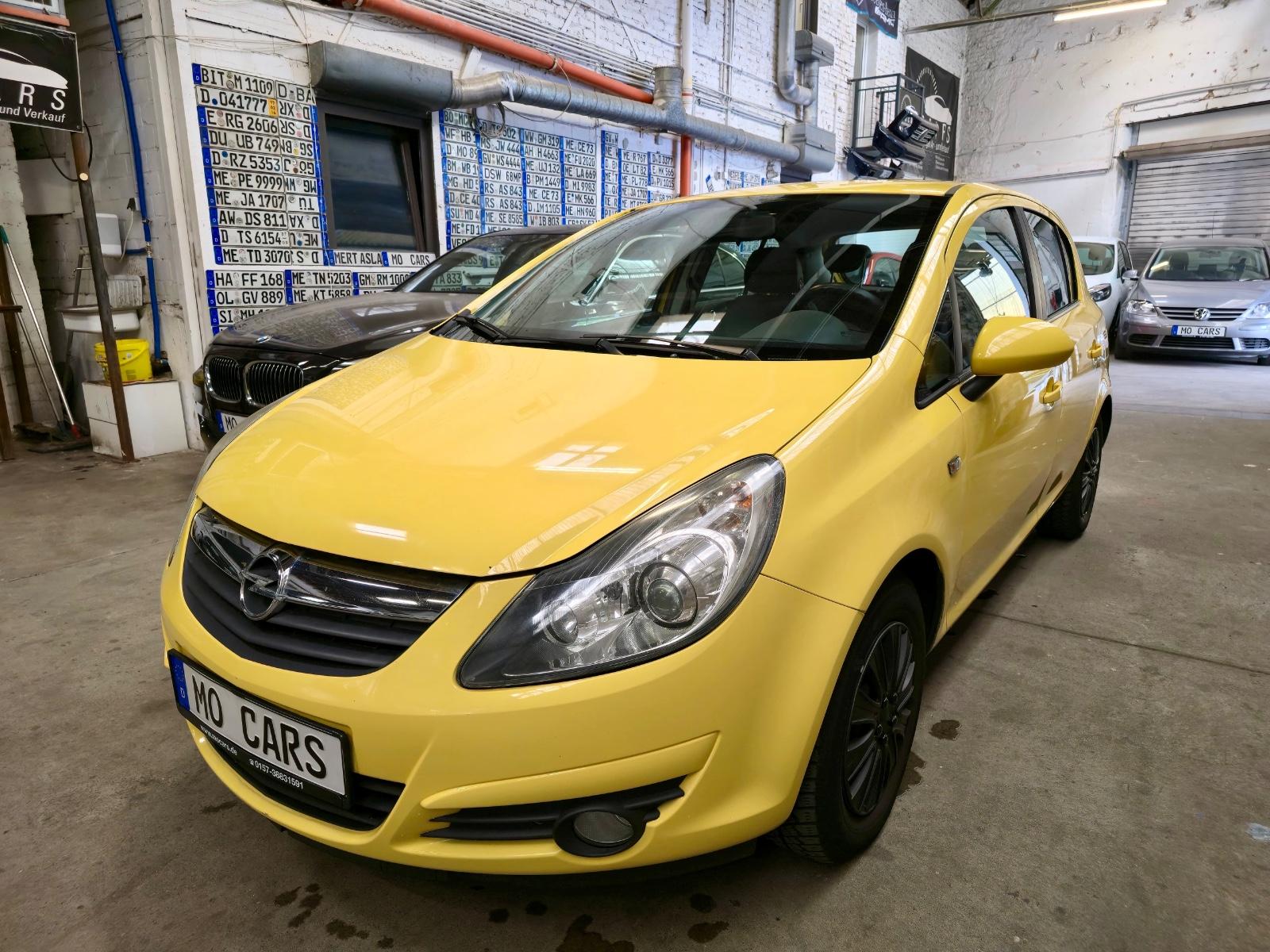 Opel Corsa D Selection *1.Hand*
