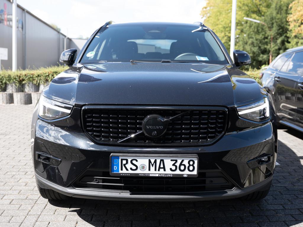 Volvo XC40 Plus Black Edition 2WD KAMERA NAVI LED 360°