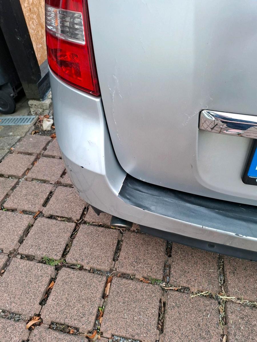 Renault Laguna 2008 — photo 10