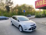 Ford Focus 1,6 Ti-VCT 92kW Trend Turnier KLIMA SHZ - Ford Focus aus 2011: Trend