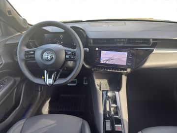 Alfa Romeo Junior Ibrida Ti *18 Zoll ALUFELGEN*TECHNOLOGIE*