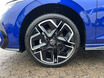 Volkswagen Golf Variant R-Line 1.5 eTSI 150 PS 7-Gang-DSG