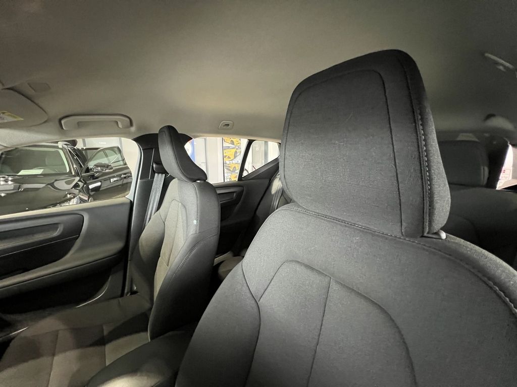 Volvo XC40 T3 Momentum Core Kamera LED WinterP Navi