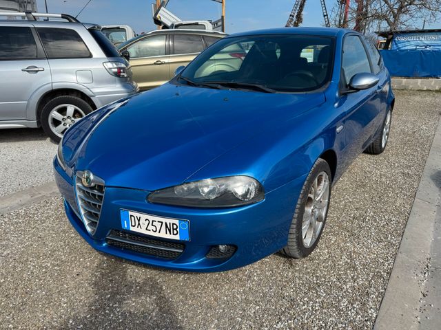 Alfa Romeo 147 1.9 JTD (120) 3 porte Progression