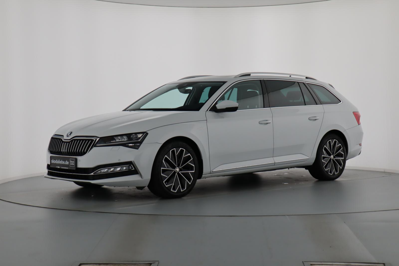 Skoda SUPERB COMBI L&K 2.0 TDI DSG 4X4 PANORAMA+CANTON
