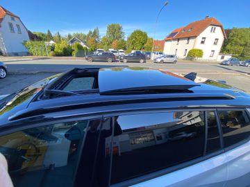 Bild 22 Opel ASTRA SPORTS TOURER ULTIMATE ACC NAVI KEYLESS